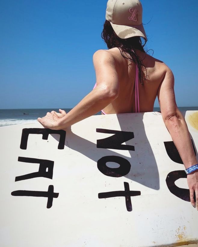 Hope that sharks can read… 😅🦈 #surftime #makewaves