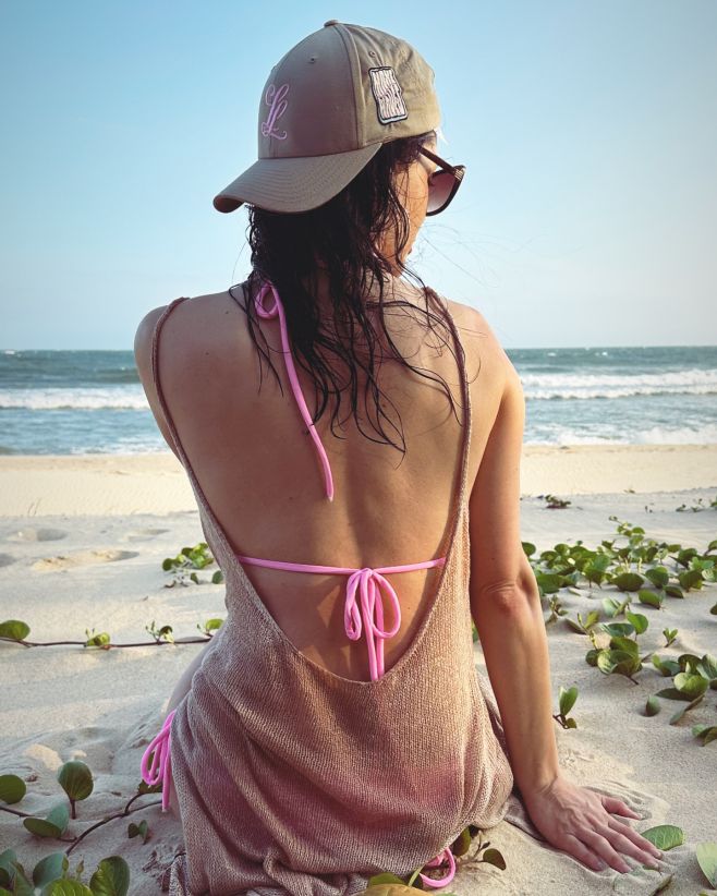 Sůl ve vlasech, písek pod nohama #covicsiprat ☀️🌴🌊